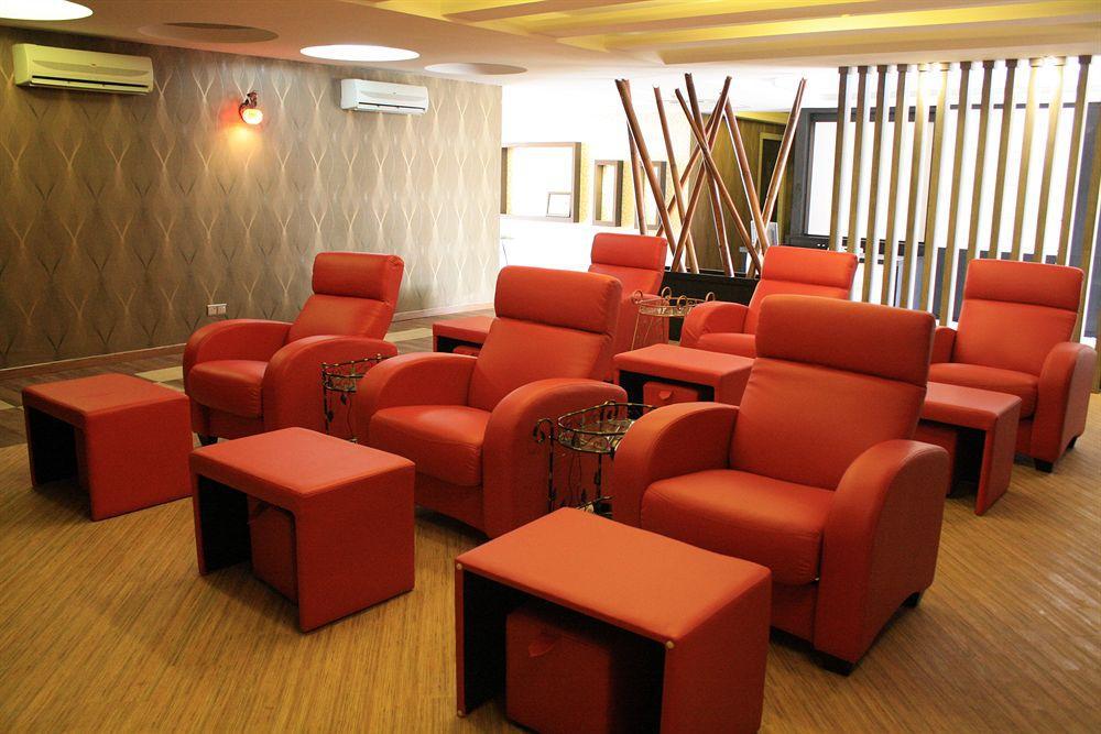 Ibis Styles Sepang Klia Hotel Exterior photo